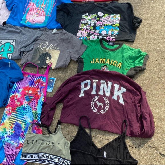 Colorful Clothing Lot women’s clothes multi sizes clothing bundle short sleeve - Picture 8 of 15